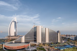 jbh_jumeirah-beach-hotel_gallery_image-1