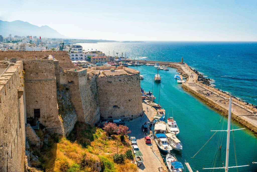 turquois-sea-old-harbour-kyrenia